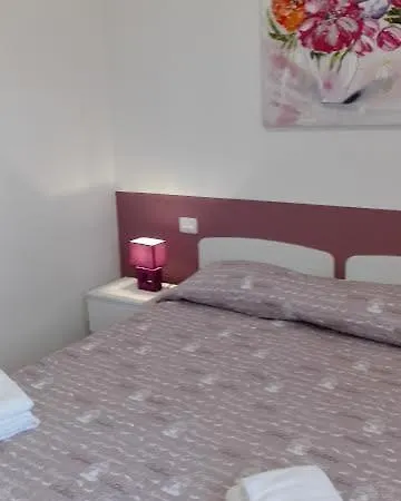 La Madonnina Vacation Flats Apartamento *